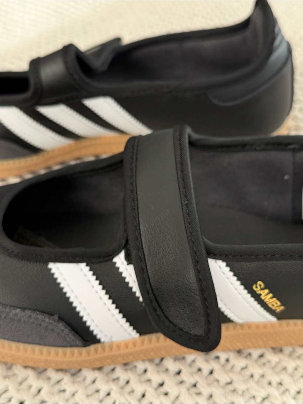 NWOT Adidas Originals Samba Jane Sneakers - size 9 - Picture 5 of 7